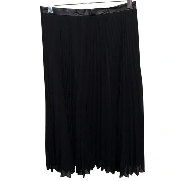 Banana Republic PLEATED CHIFFON MIDI SKIRT women’s size 8 black - Picture 2 of 12